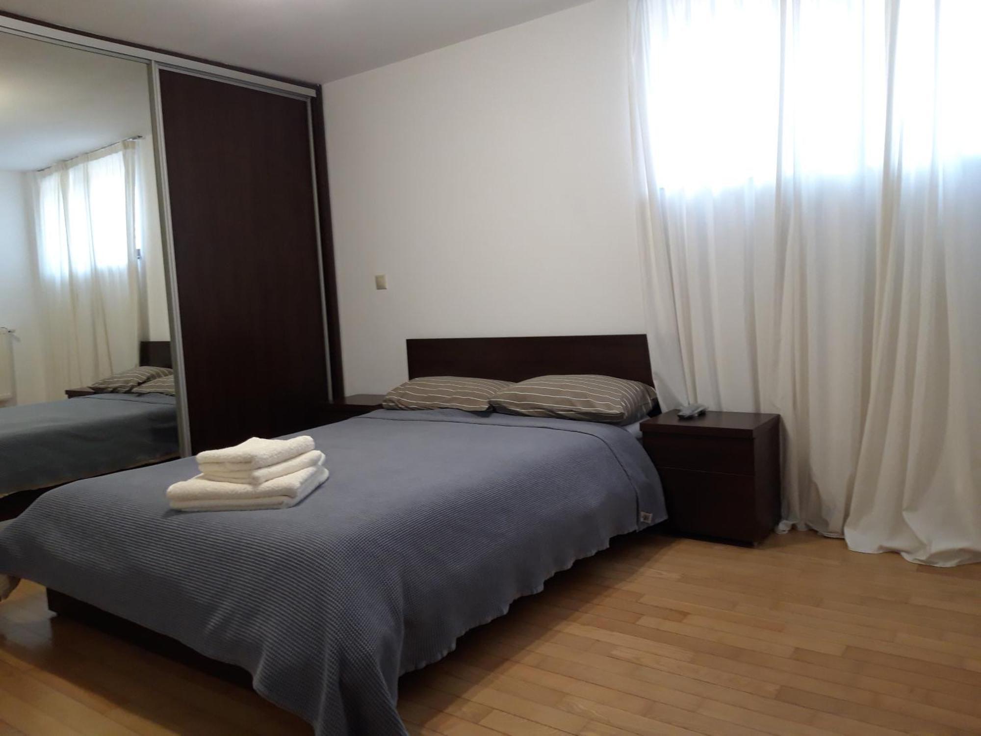 Papas Apartments Bucurestii Noi Oda fotoğraf